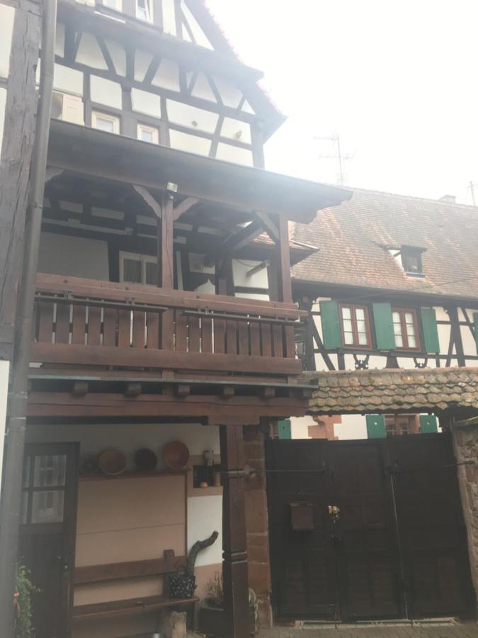 Maison A Colombages Виссамбур Экстерьер фото
